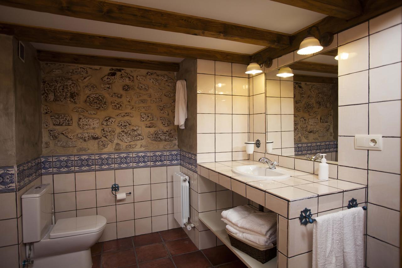 Hotel Rural La Torre De Bisjueces Ngoại thất bức ảnh
